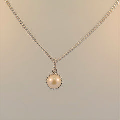 Silver Pearl Pendant & Chain