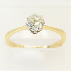 18ct Yellow Gold Solitaire Ring