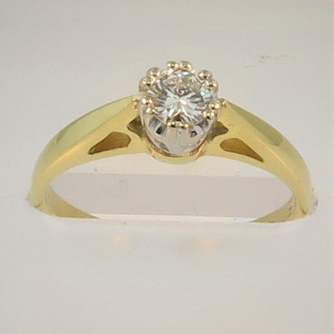 18ct Yellow Gold Solitaire Diamond RIng